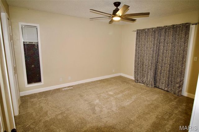 1809 Montview Avenue, Godfrey, IL 62035