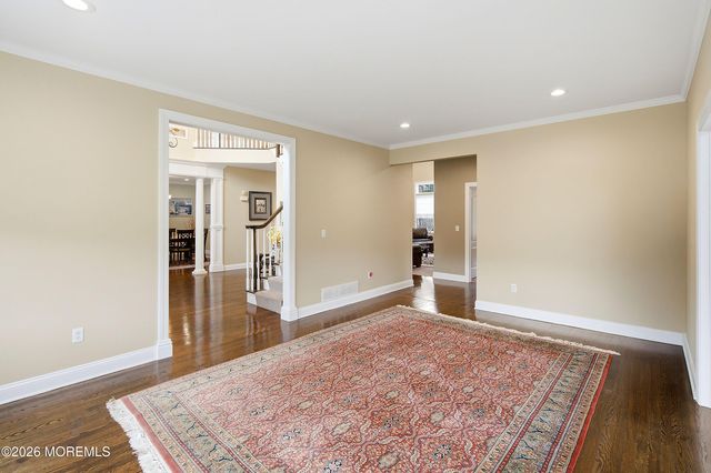 102 Hidden Pond Court, Manalapan, NJ 07726