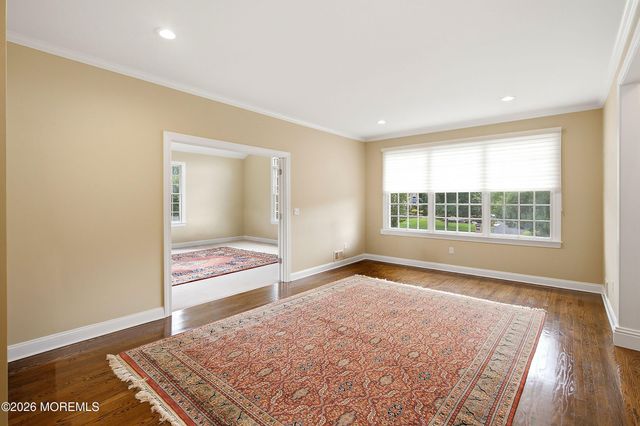 102 Hidden Pond Court, Manalapan, NJ 07726