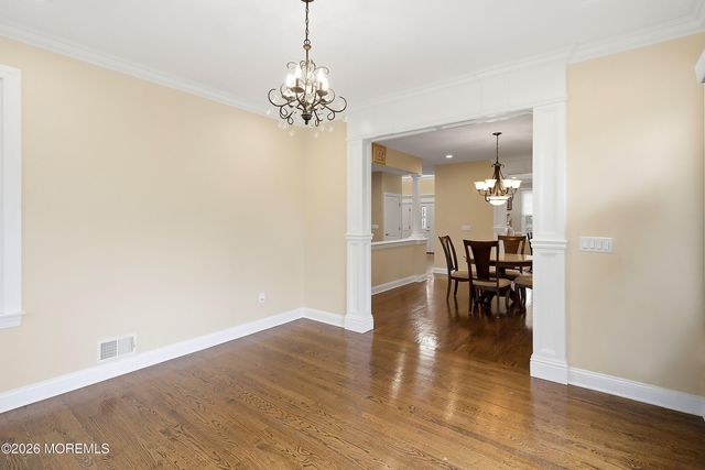 102 Hidden Pond Court, Manalapan, NJ 07726