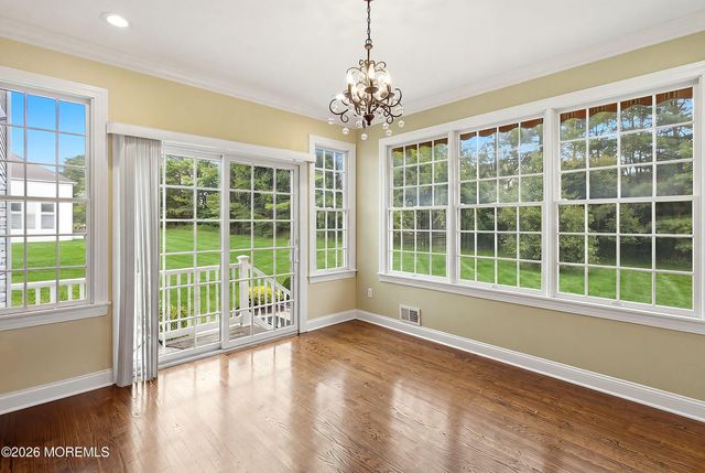 102 Hidden Pond Court, Manalapan, NJ 07726