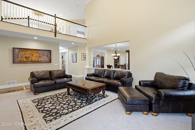 102 Hidden Pond Court, Manalapan, NJ 07726