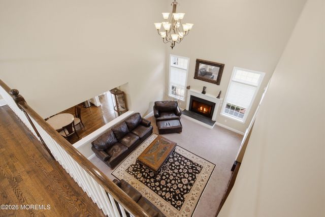 102 Hidden Pond Court, Manalapan, NJ 07726
