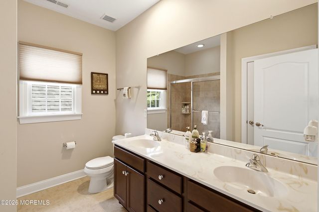 102 Hidden Pond Court, Manalapan, NJ 07726