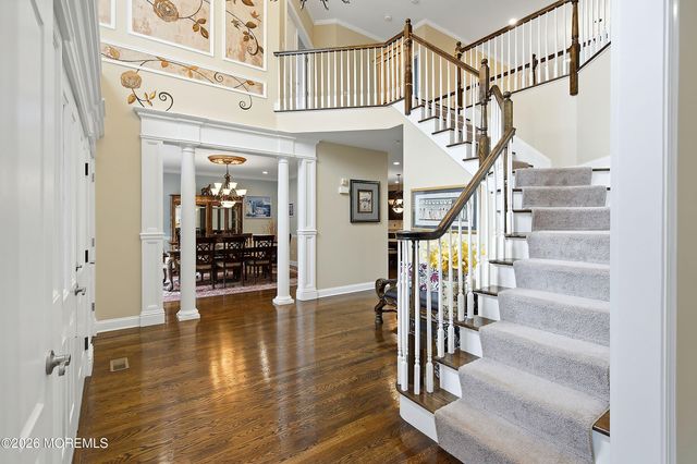 102 Hidden Pond Court, Manalapan, NJ 07726