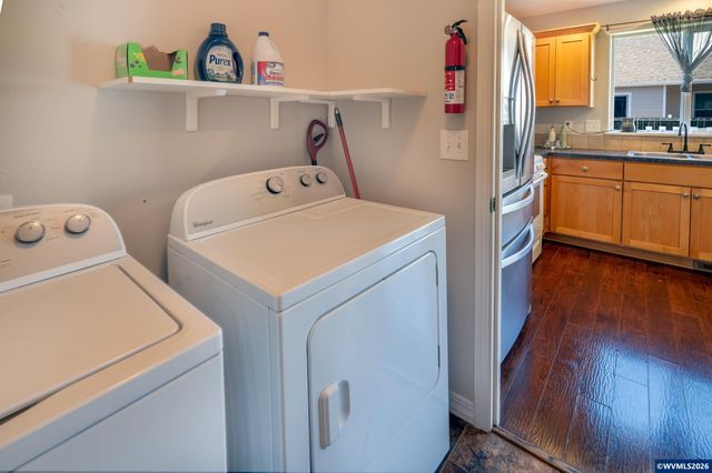 230 NW Sagan Lp, Sheridan, OR 97378
