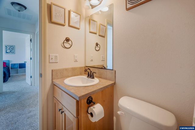 230 NW Sagan Lp, Sheridan, OR 97378