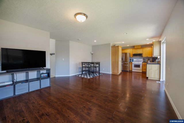 230 NW Sagan Lp, Sheridan, OR 97378