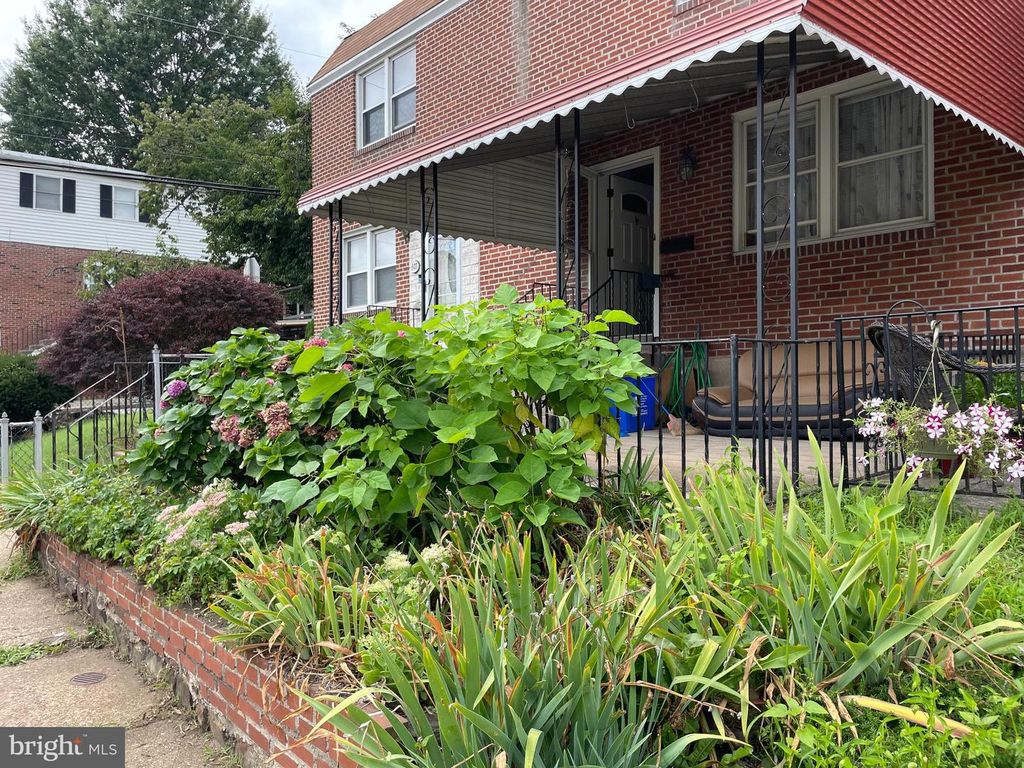 603 GREEN LN, Philadelphia, PA 19128