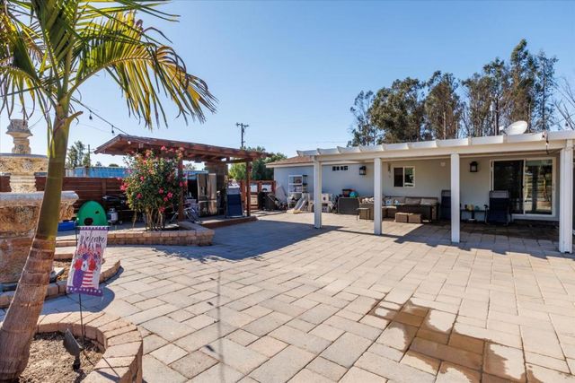 840 S Oak Glen Avenue, Nipomo, CA 93444
