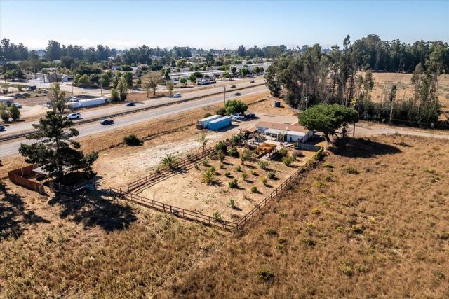 840 S Oak Glen Avenue, Nipomo, CA 93444