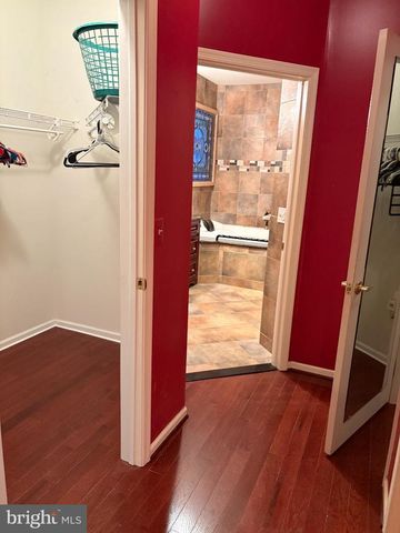 950 NATHANIEL TRL, Warwick, PA 18974