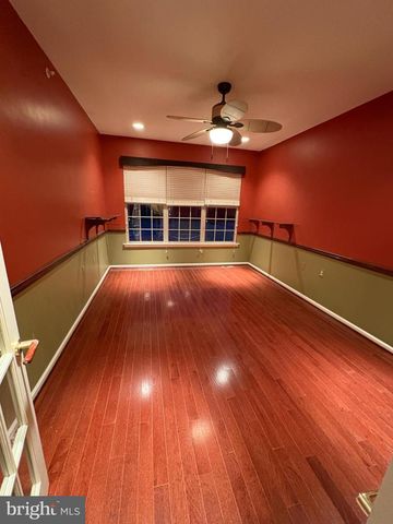 950 NATHANIEL TRL, Warwick, PA 18974