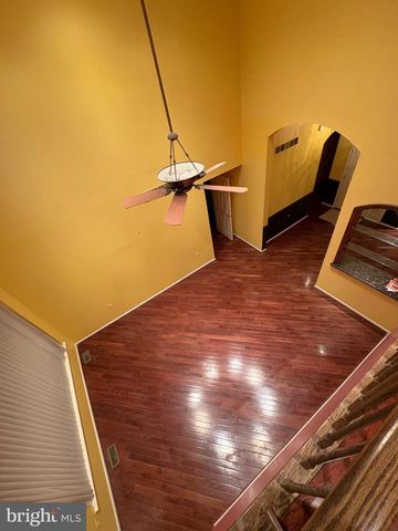 950 NATHANIEL TRL, Warwick, PA 18974