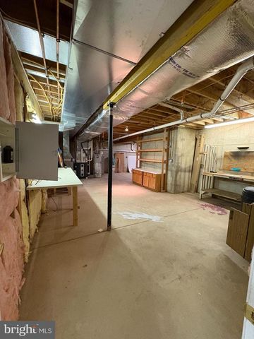 950 NATHANIEL TRL, Warwick, PA 18974