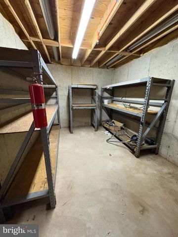 950 NATHANIEL TRL, Warwick, PA 18974