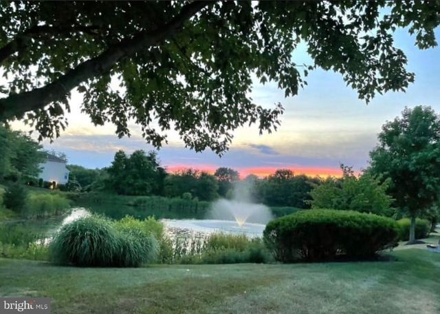 950 NATHANIEL TRL, Warwick, PA 18974