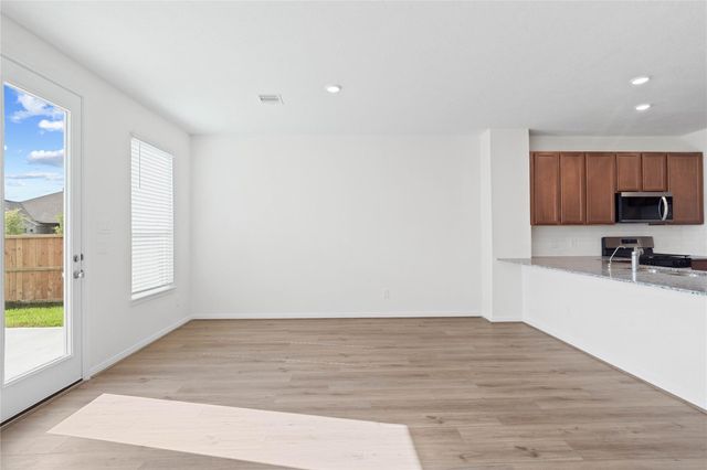 2816 Shimmer Edge Drive, Katy, TX 77493