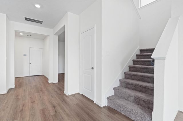 2816 Shimmer Edge Drive, Katy, TX 77493