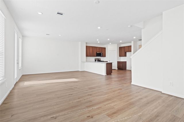 2816 Shimmer Edge Drive, Katy, TX 77493