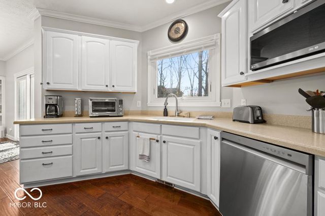 12465 Silver Bay Circle, Indianapolis, IN 46236