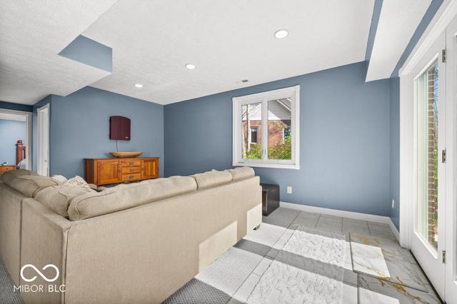 12465 Silver Bay Circle, Indianapolis, IN 46236