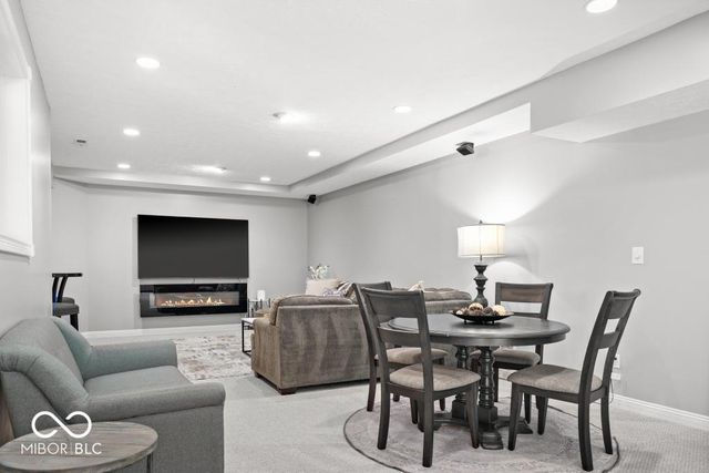 12465 Silver Bay Circle, Indianapolis, IN 46236