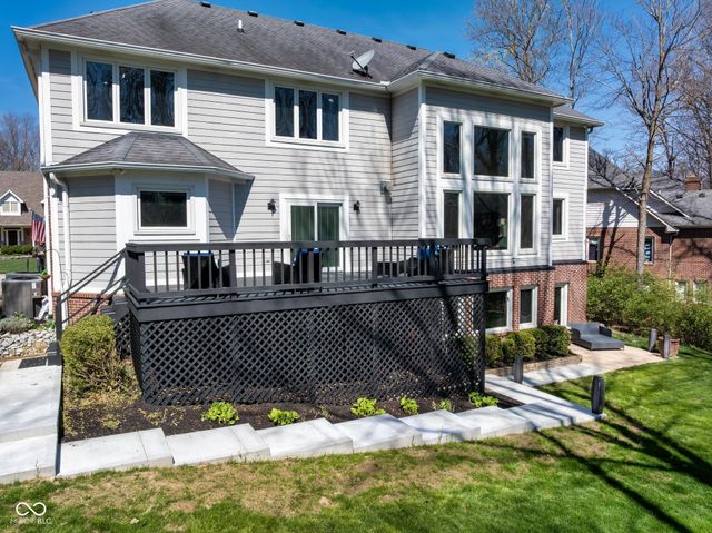 12465 Silver Bay Circle, Indianapolis, IN 46236