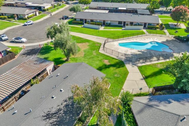 2922 Prentiss Ct, Stockton, CA 95207