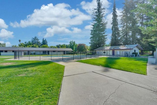 2922 Prentiss Ct, Stockton, CA 95207