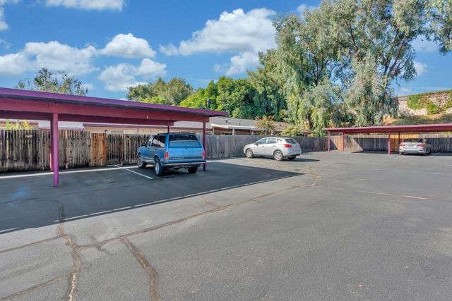 2922 Prentiss Ct, Stockton, CA 95207