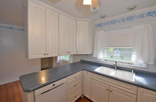 2711 Gilson STREET, Racine, WI 53403