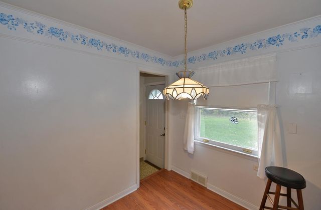 2711 Gilson STREET, Racine, WI 53403