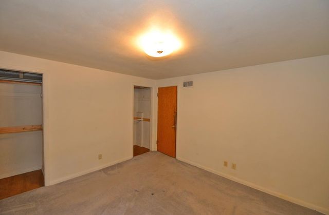 2711 Gilson STREET, Racine, WI 53403