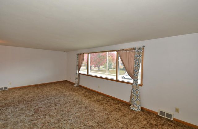 2711 Gilson STREET, Racine, WI 53403