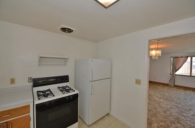 2711 Gilson STREET, Racine, WI 53403