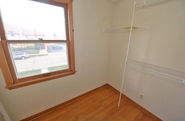 2711 Gilson STREET, Racine, WI 53403