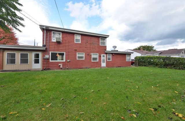 2711 Gilson STREET, Racine, WI 53403