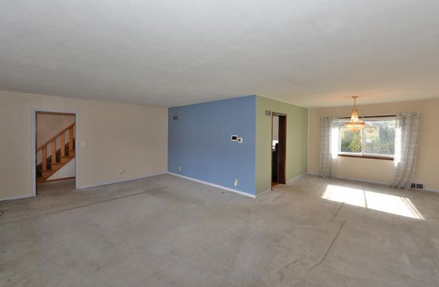 2711 Gilson STREET, Racine, WI 53403