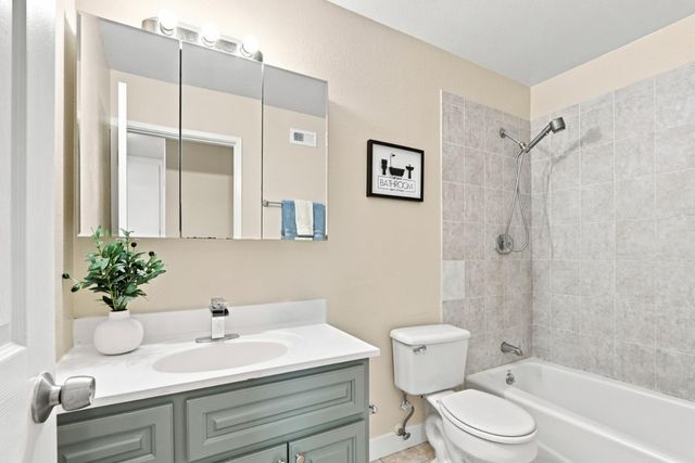 1566 Trieste Way, San Jose, CA 95122