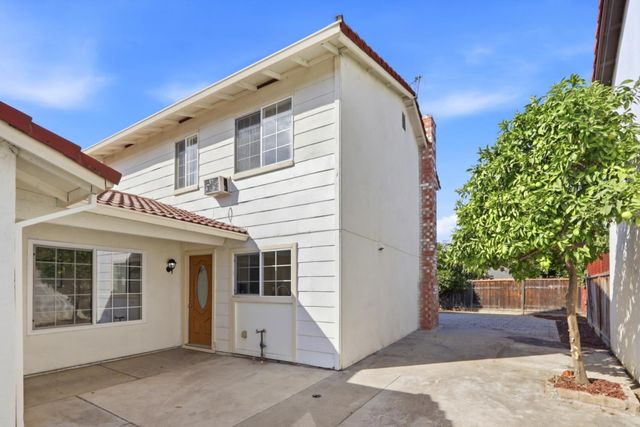 1566 Trieste Way, San Jose, CA 95122