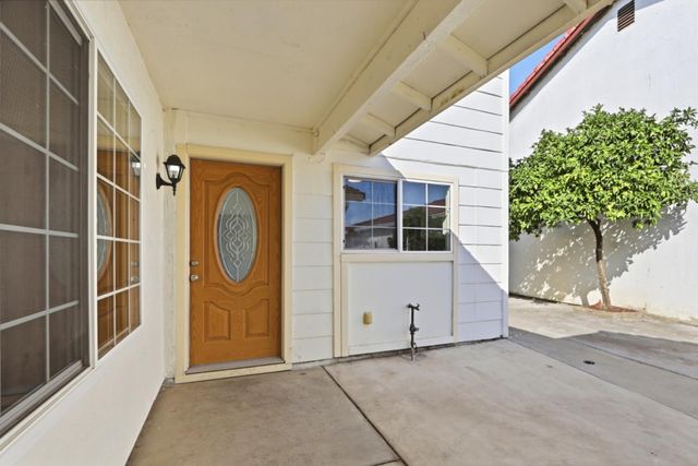 1566 Trieste Way, San Jose, CA 95122