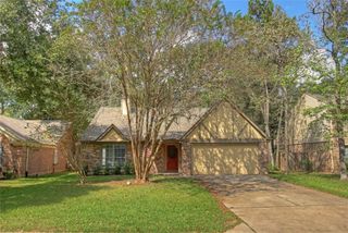11 Cottage Grove Place, The Woodlands, TX 77381