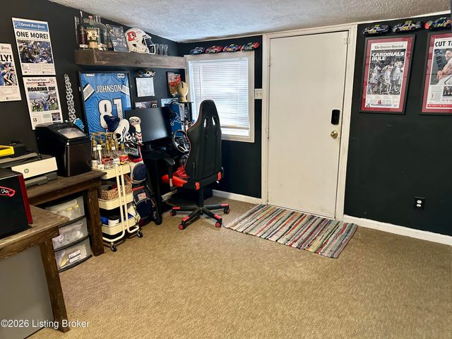 1208 Keane. Ave, La Grange, KY 40031