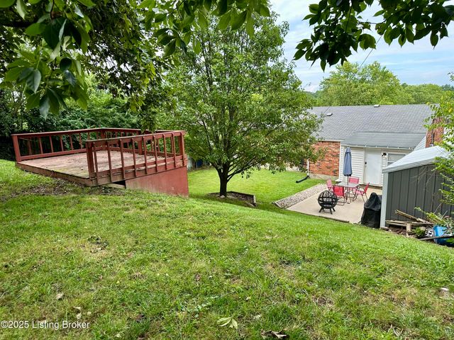 1208 Keane. Ave, La Grange, KY 40031