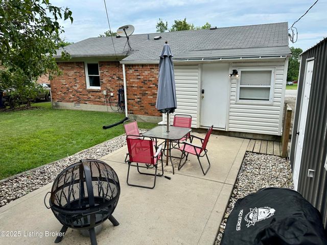 1208 Keane. Ave, La Grange, KY 40031