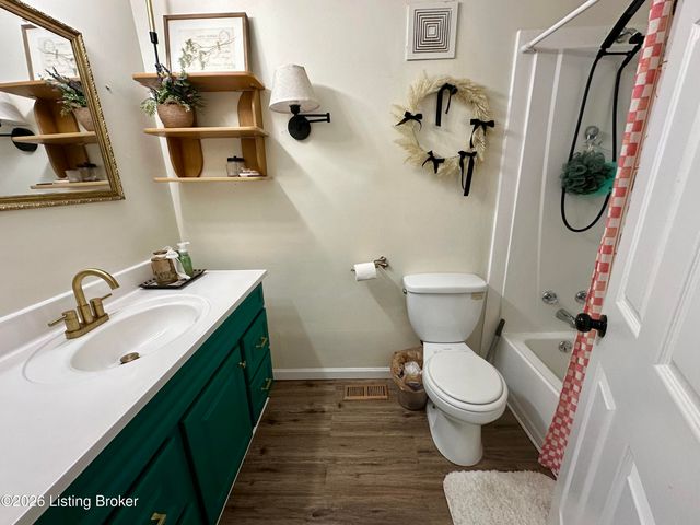 1208 Keane. Ave, La Grange, KY 40031