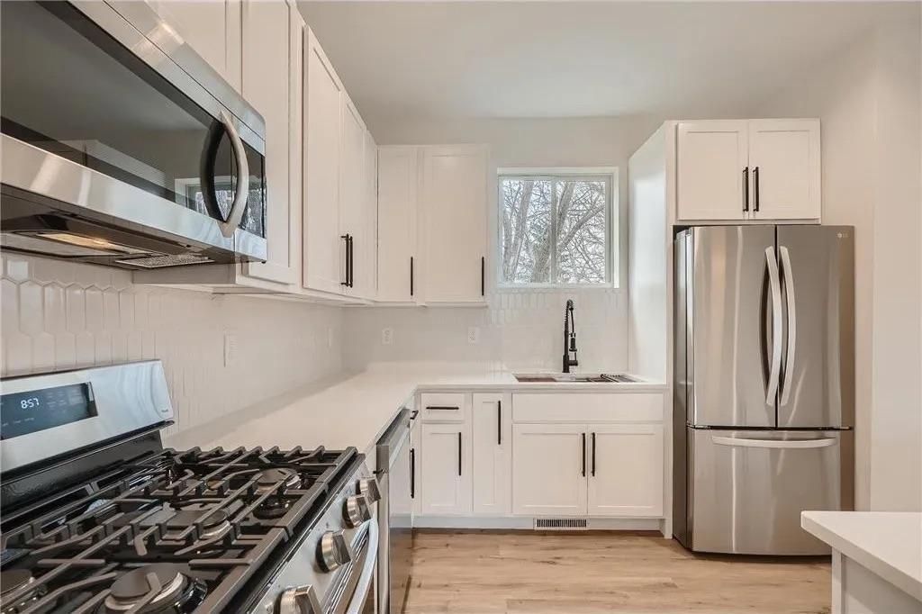1995 11th Avenue E 1, North Saint Paul, MN 55109 — exterior