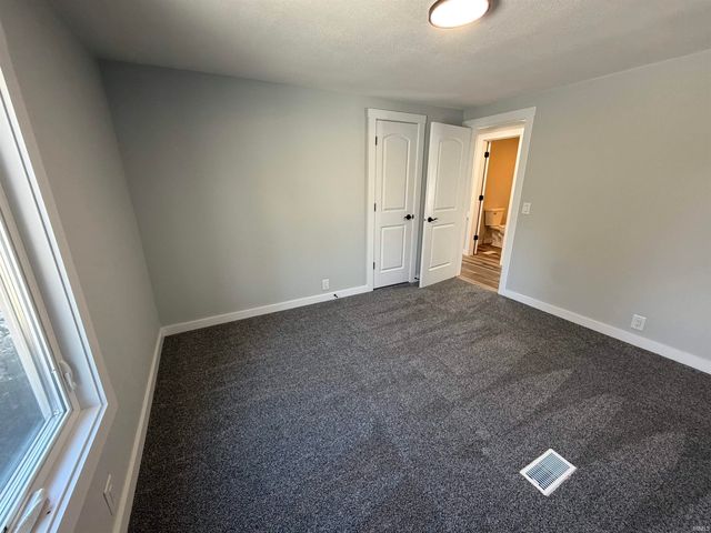 2305 S Wallick Road, Peru, IN 46970