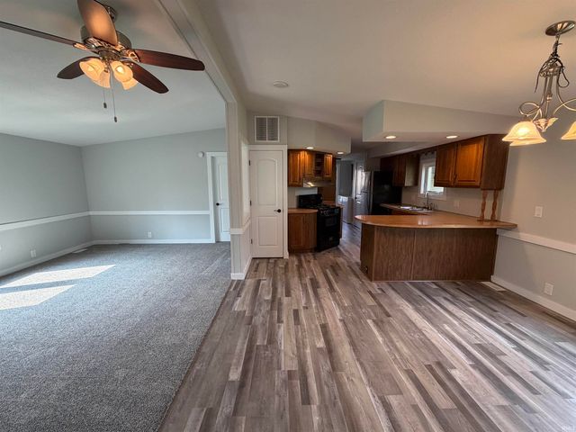 2305 S Wallick Road, Peru, IN 46970